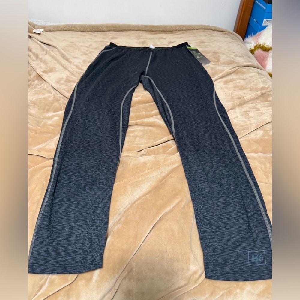REI Women’s Midweight Charcoal Gray Space Dye Base Layer XL NWT